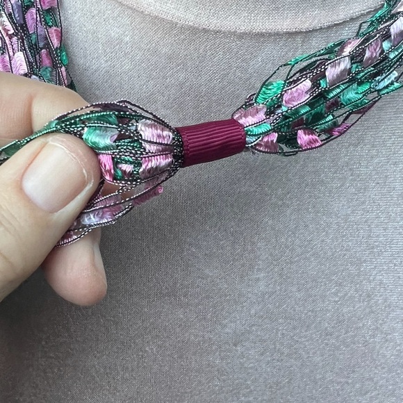Pastel Colorful lightweight ribbon necklace green pink purple black y2k NEW - Picture 7 of 9